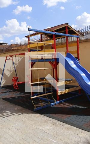 Apartamento à venda com 120m², 4 quartos e 3 vagasÁrea comum - Playground