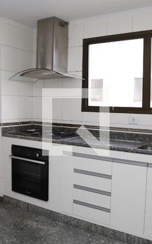 Apartamento à venda com 120m², 4 quartos e 3 vagasCozinha