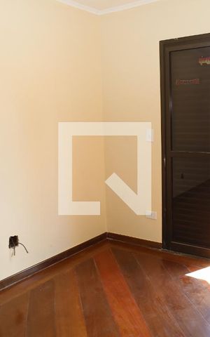 Apartamento à venda com 120m², 4 quartos e 3 vagasQuarto 1