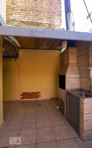 Casa à venda com 135m², 3 quartos e 3 vagasPátio