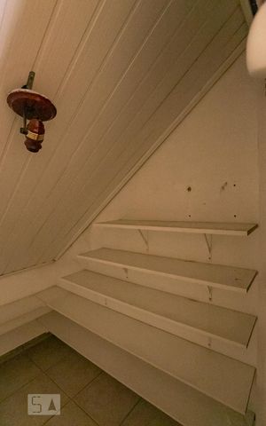 Casa à venda com 135m², 3 quartos e 3 vagasCloset