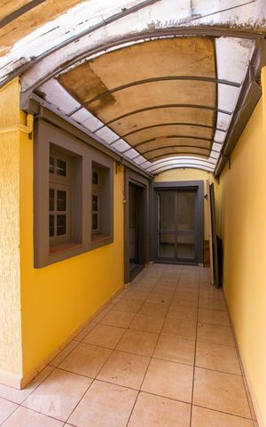 Casa à venda com 135m², 3 quartos e 3 vagasPátio