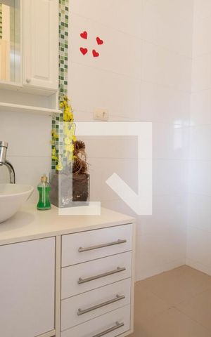 Casa à venda com 378m², 4 quartos e 6 vagas Casa à venda com 378m², 4 quartos e 6 vagasBanheiro da Suíte 3