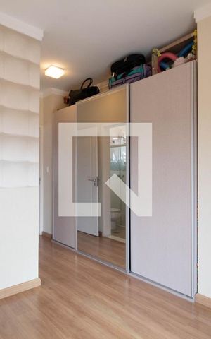 Casa à venda com 378m², 4 quartos e 6 vagas Casa à venda com 378m², 4 quartos e 6 vagasSuíte 2