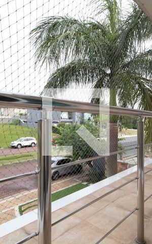 Casa à venda com 378m², 4 quartos e 6 vagas Casa à venda com 378m², 4 quartos e 6 vagasSacada da Suíte 3