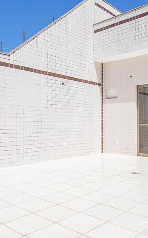 Apartamento à venda com 260m², 3 quartos e 3 vagas Apartamento à venda com 260m², 3 quartos e 3 vagasVaranda