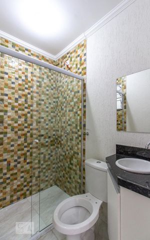 Studio para alugar com 35m², 1 quarto e sem vaga Studio para alugar com 35m², 1 quarto e sem vagaBanheiro
