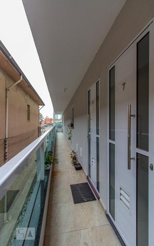 Studio para alugar com 35m², 1 quarto e sem vaga Studio para alugar com 35m², 1 quarto e sem vagaHall