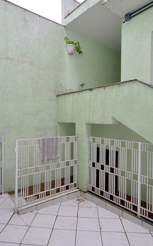 Casa à venda com 60m², 2 quartos e sem vaga Casa à venda com 60m², 2 quartos e sem vagaArea Externa