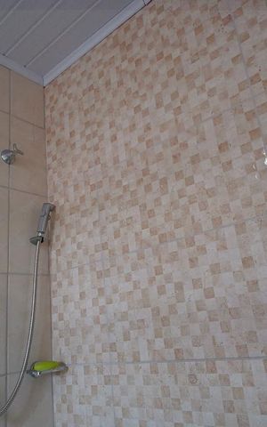 Casa de condomínio à venda com 68m², 2 quartos e 2 vagasBanheiro