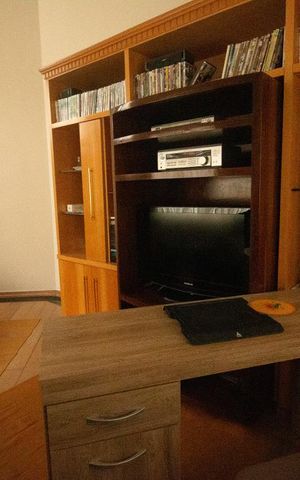 Casa à venda com 400m², 5 quartos e 7 vagas Casa à venda com 400m², 5 quartos e 7 vagasSala de TV