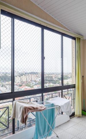 Apartamento à venda com 144m², 4 quartos e 2 vagas Apartamento à venda com 144m², 4 quartos e 2 vagasCobertura