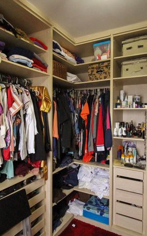Apartamento à venda com 86m², 2 quartos e 1 vaga Apartamento à venda com 86m², 2 quartos e 1 vagaCloset Quarto 2 - Suíte