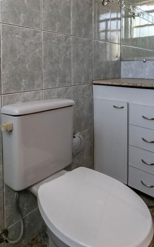 Apartamento à venda com 170m², 3 quartos e 1 vaga Apartamento à venda com 170m², 3 quartos e 1 vagaBanheiro da Suíte