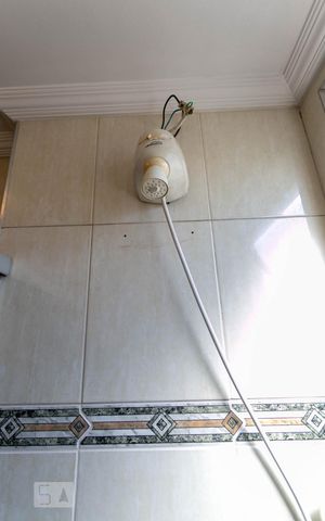 Apartamento à venda com 170m², 3 quartos e 1 vaga Apartamento à venda com 170m², 3 quartos e 1 vagaBanheiro Social