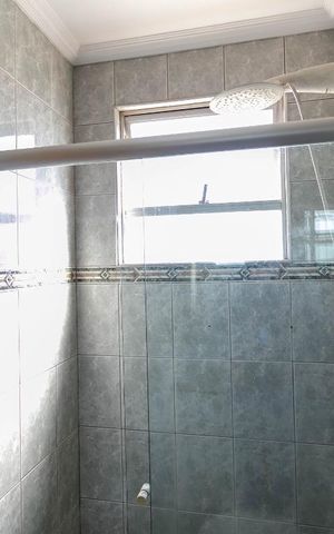 Apartamento à venda com 170m², 3 quartos e 1 vaga Apartamento à venda com 170m², 3 quartos e 1 vagaBanheiro da Suíte