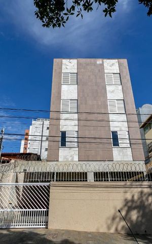 Apartamento à venda com 170m², 3 quartos e 1 vaga Apartamento à venda com 170m², 3 quartos e 1 vagaFachada
