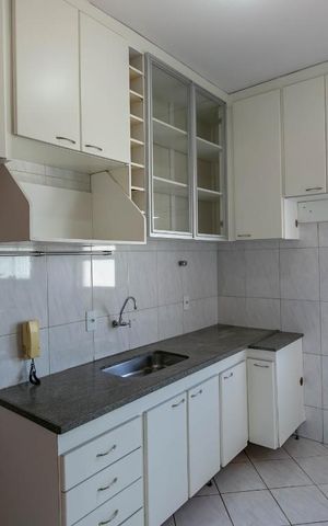 Apartamento à venda com 170m², 3 quartos e 1 vaga Apartamento à venda com 170m², 3 quartos e 1 vagaCozinha