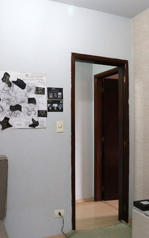 Casa à venda com 130m², 3 quartos e 2 vagasSala de TV