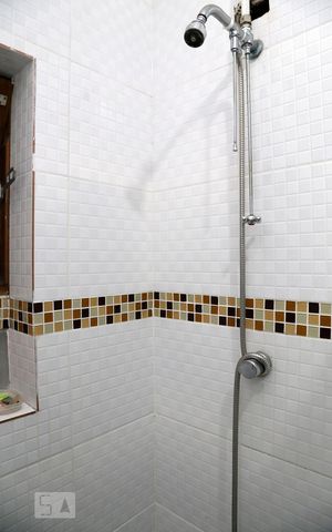 Casa à venda com 130m², 3 quartos e 2 vagasBanheiro Social