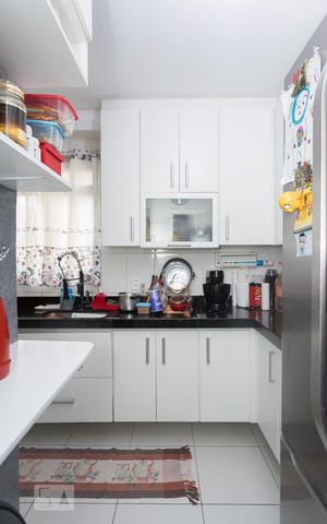 Apartamento à venda com 66m², 2 quartos e 1 vaga Apartamento à venda com 66m², 2 quartos e 1 vagaCozinha