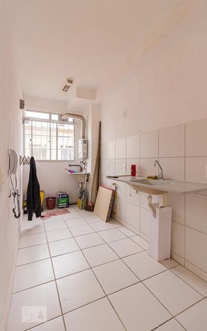 Apartamento para alugar com 45m², 2 quartos e sem vaga Apartamento para alugar com 45m², 2 quartos e sem vagaCozinha