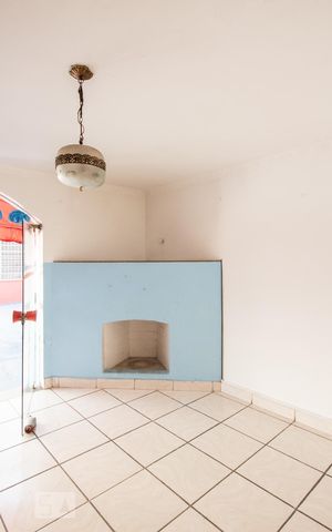 Casa à venda com 300m², 4 quartos e 3 vagas Casa à venda com 300m², 4 quartos e 3 vagasSala 2