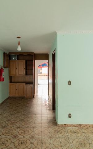 Casa à venda com 300m², 4 quartos e 3 vagas Casa à venda com 300m², 4 quartos e 3 vagasSala de Jantar