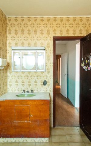 Casa à venda com 300m², 4 quartos e 3 vagas Casa à venda com 300m², 4 quartos e 3 vagasBanheiro da Suíte 2