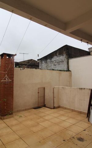 Casa à venda com 177m², 3 quartos e 8 vagasÁrea serviço