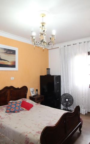 Casa à venda com 177m², 3 quartos e 8 vagasSuite 1