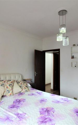 Casa à venda com 177m², 3 quartos e 8 vagasSuite 2