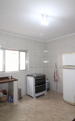 Casa à venda com 177m², 3 quartos e 8 vagasCozinha
