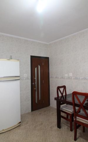 Casa à venda com 177m², 3 quartos e 8 vagasCozinha