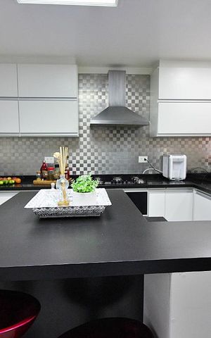 Casa à venda com 148m², 3 quartos e 2 vagasCozinha