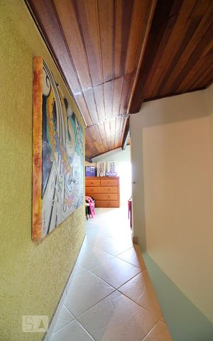 Casa à venda com 148m², 3 quartos e 2 vagasSótão 