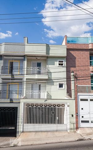 Apartamento à venda com 69m², 2 quartos e 2 vagas Apartamento à venda com 69m², 2 quartos e 2 vagasFachada