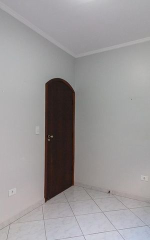 Casa para alugar com 102m², 2 quartos e 2 vagasQuarto 1
