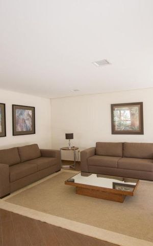 Apartamento para alugar com 65m², 2 quartos e 1 vagaHall