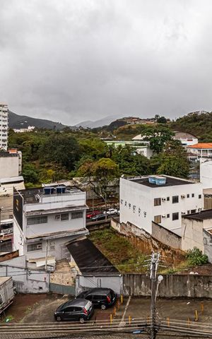 Apartamento à venda com 195m², 3 quartos e 2 vagas Apartamento à venda com 195m², 3 quartos e 2 vagasVista da Cozinha