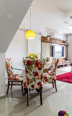 Apartamento à venda com 195m², 3 quartos e 2 vagas Apartamento à venda com 195m², 3 quartos e 2 vagasSala 1