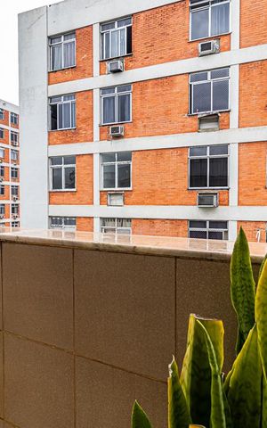 Apartamento à venda com 195m², 3 quartos e 2 vagas Apartamento à venda com 195m², 3 quartos e 2 vagasVista do Quarto 3 - Suíte