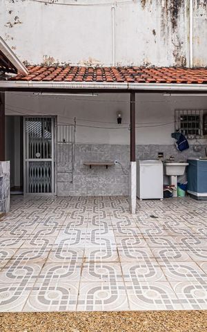 Apartamento à venda com 195m², 3 quartos e 2 vagas Apartamento à venda com 195m², 3 quartos e 2 vagasÁrea Externa