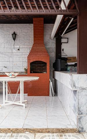 Apartamento à venda com 195m², 3 quartos e 2 vagas Apartamento à venda com 195m², 3 quartos e 2 vagasÁrea Gourmet