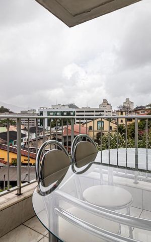 Apartamento à venda com 195m², 3 quartos e 2 vagas Apartamento à venda com 195m², 3 quartos e 2 vagasVaranda da Sala 1