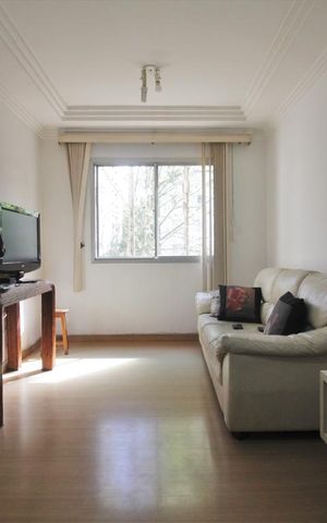 Apartamento à venda com 65m², 3 quartos e 1 vagaSala