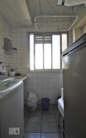 Apartamento à venda com 65m², 3 quartos e 1 vagaÁrea de Serviço