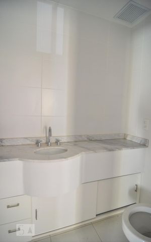 Apartamento à venda com 60m², 2 quartos e 1 vagaBanheiro Social