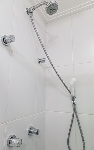 Apartamento à venda com 66m², 2 quartos e 2 vagas Apartamento à venda com 66m², 2 quartos e 2 vagasBanheiro Social