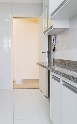 Apartamento à venda com 66m², 2 quartos e 2 vagas Apartamento à venda com 66m², 2 quartos e 2 vagasCozinha